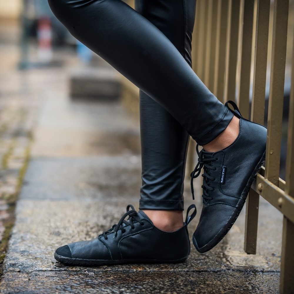 Saltic Fura Minimalist Barefoot shoe black nappa leather size EU 37 - Picture 2 of 13